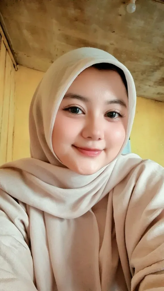Nabila Zahrotun